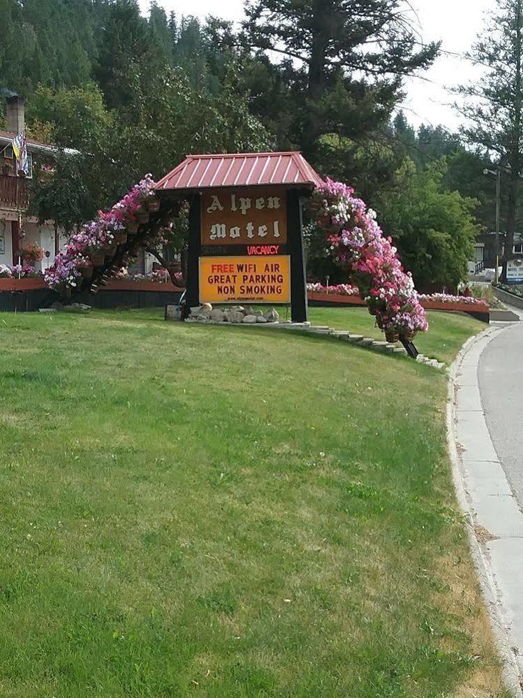 Alpen Motel Рейдиум-Хот-Спрингс Экстерьер фото